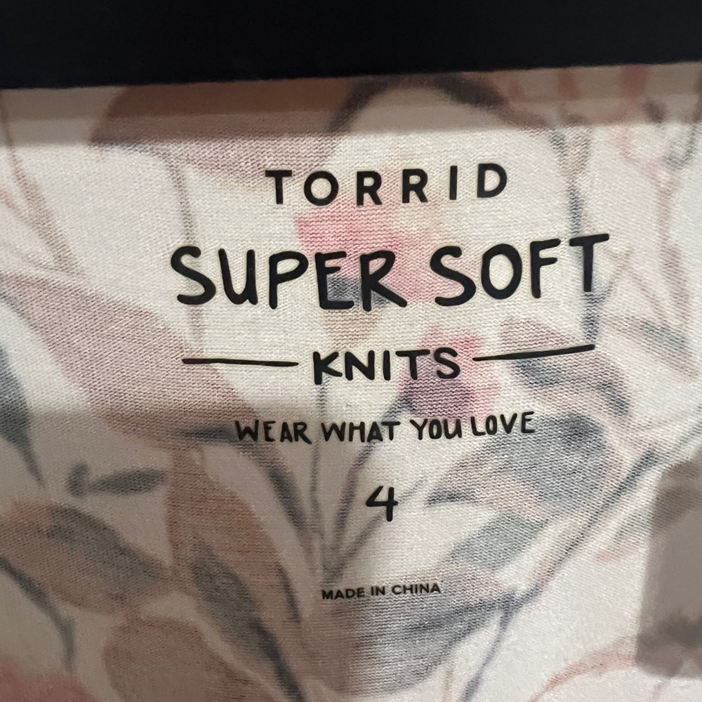 Torrid Super Soft Tee - Picture 4 of 4